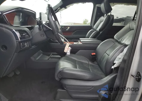 2024 Lincoln Navigator L z USA, uszkodzony, nr VIN 5LMJJ3NG4REL02683